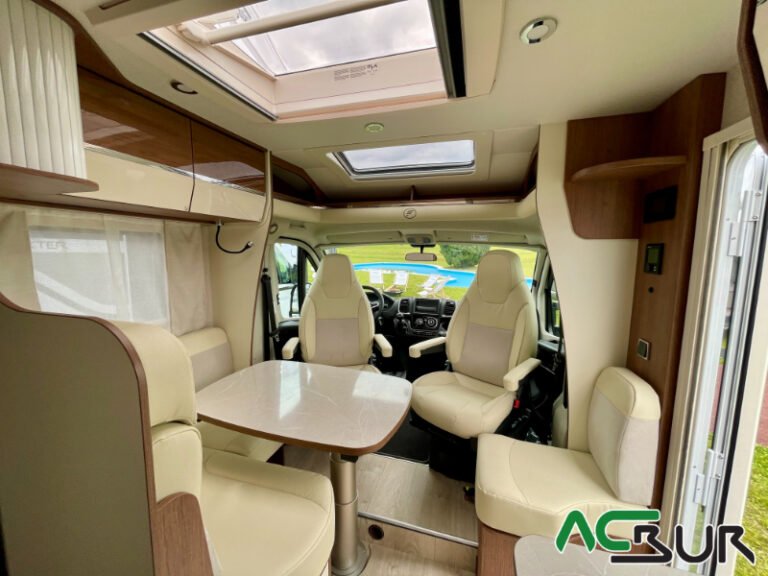 autocaravana-perfilada-fleurette-60lg-cama-francesa-1.jpg