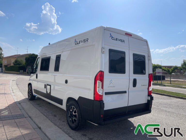 Camper Clever Spirit 6 metros camas gemelas - Alquiler y Venta de ...